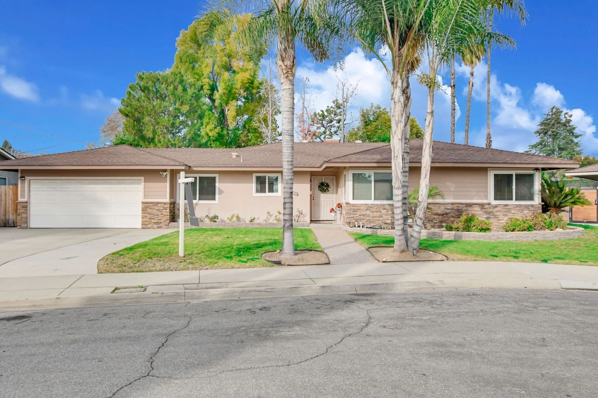 Claremont broker 