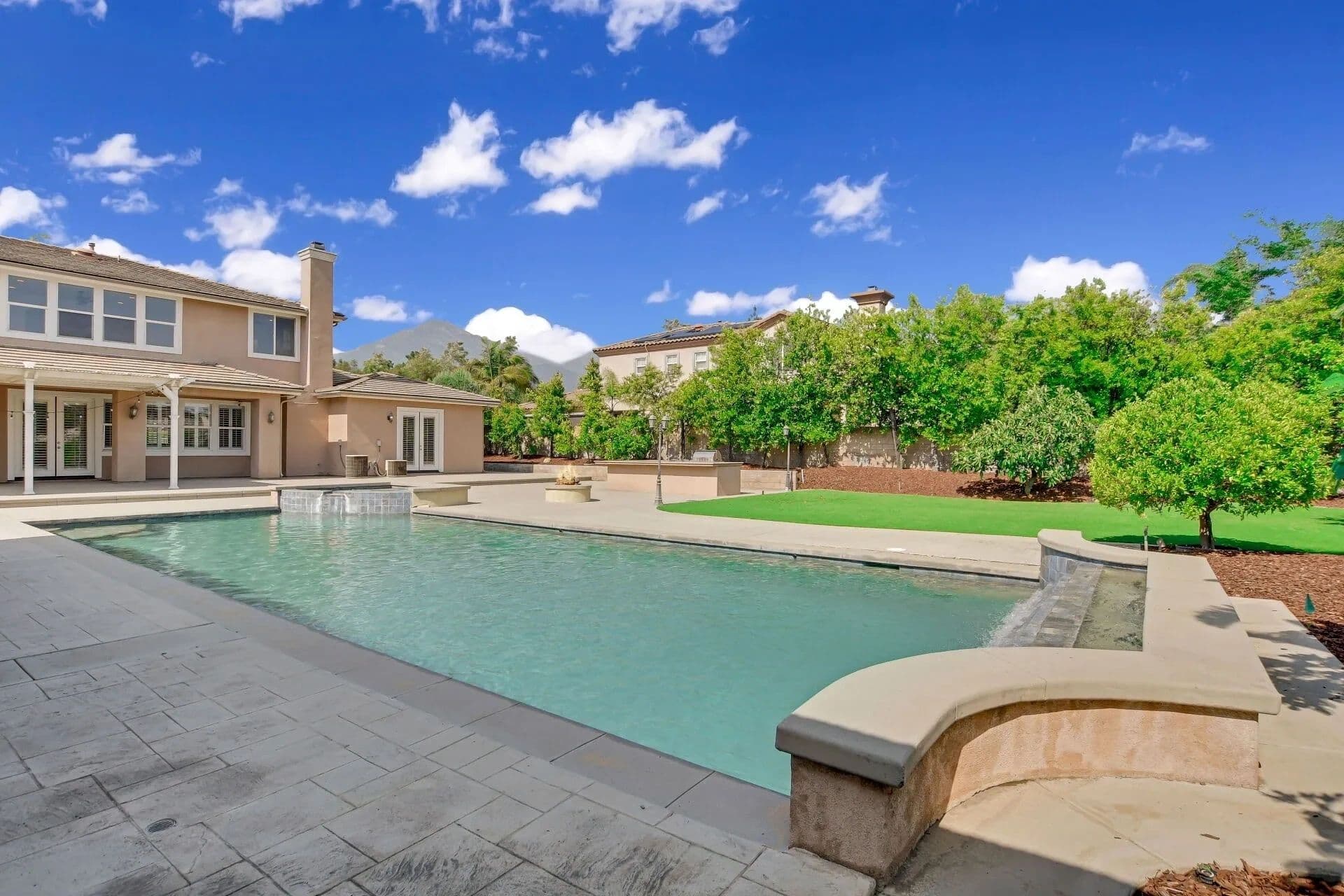 972 Olympic Court, Claremont, California, 91711