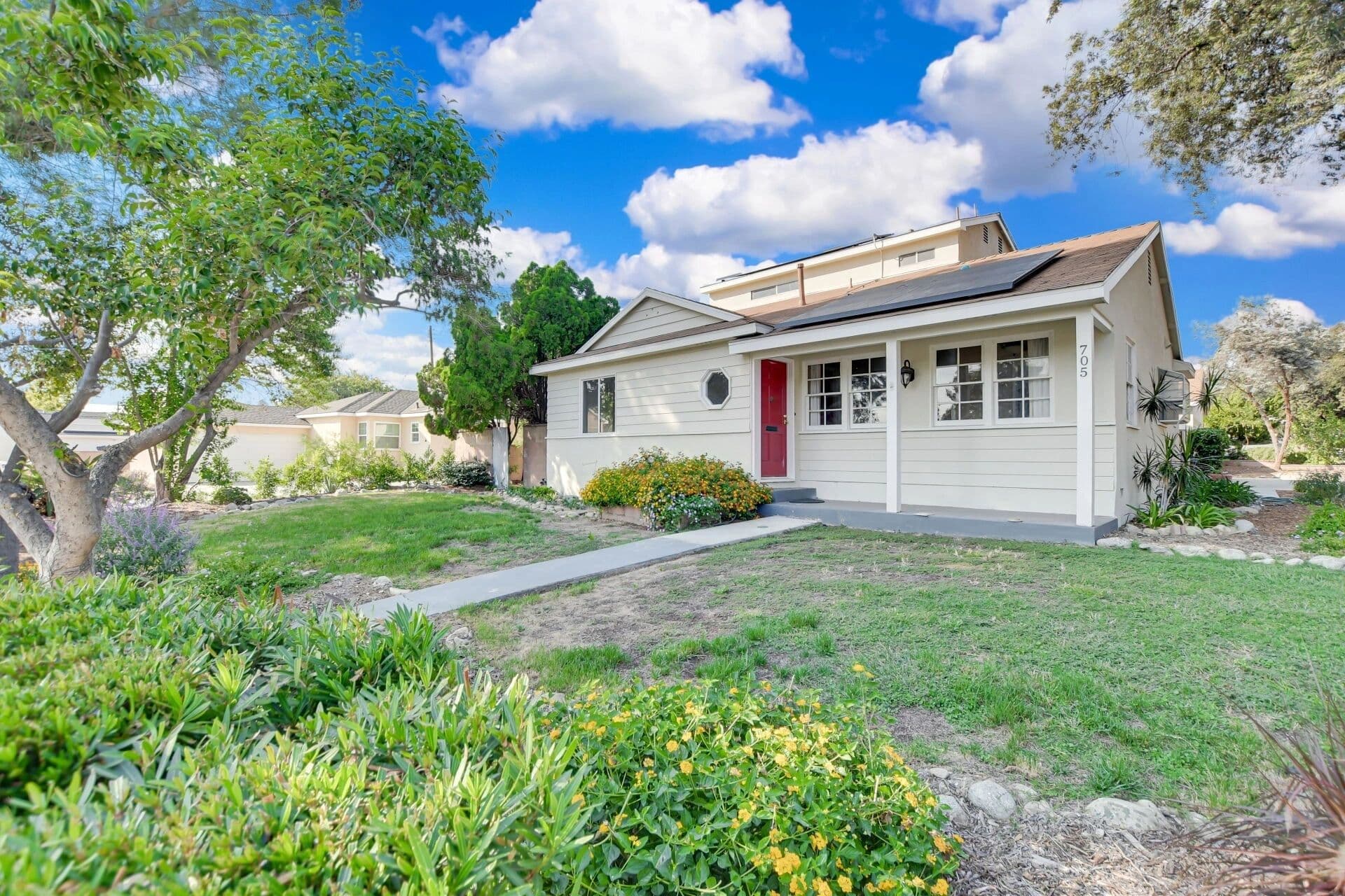 California home sales bear brunt of higher interest rates in Octo