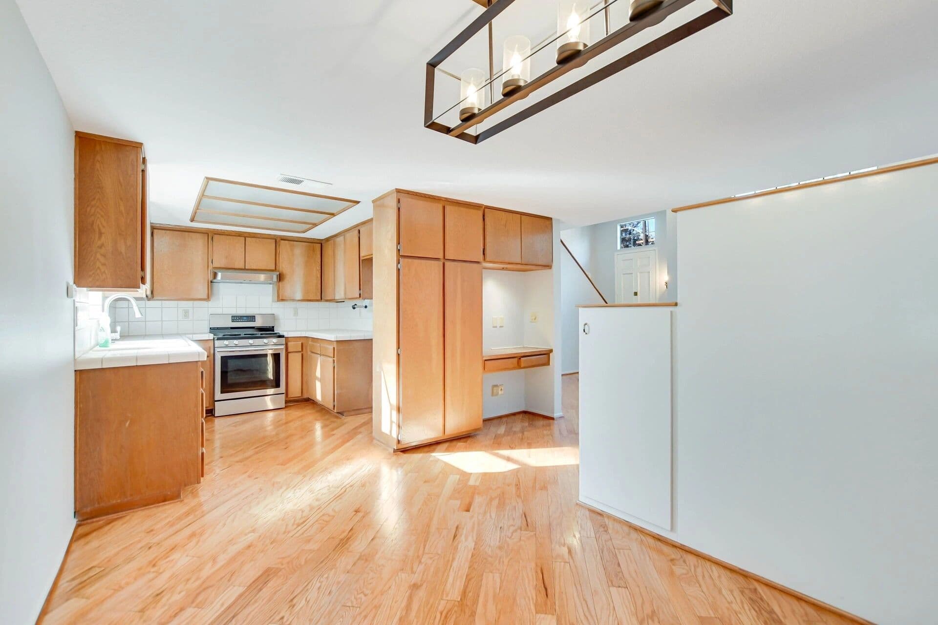 Real estate agents in claremont California