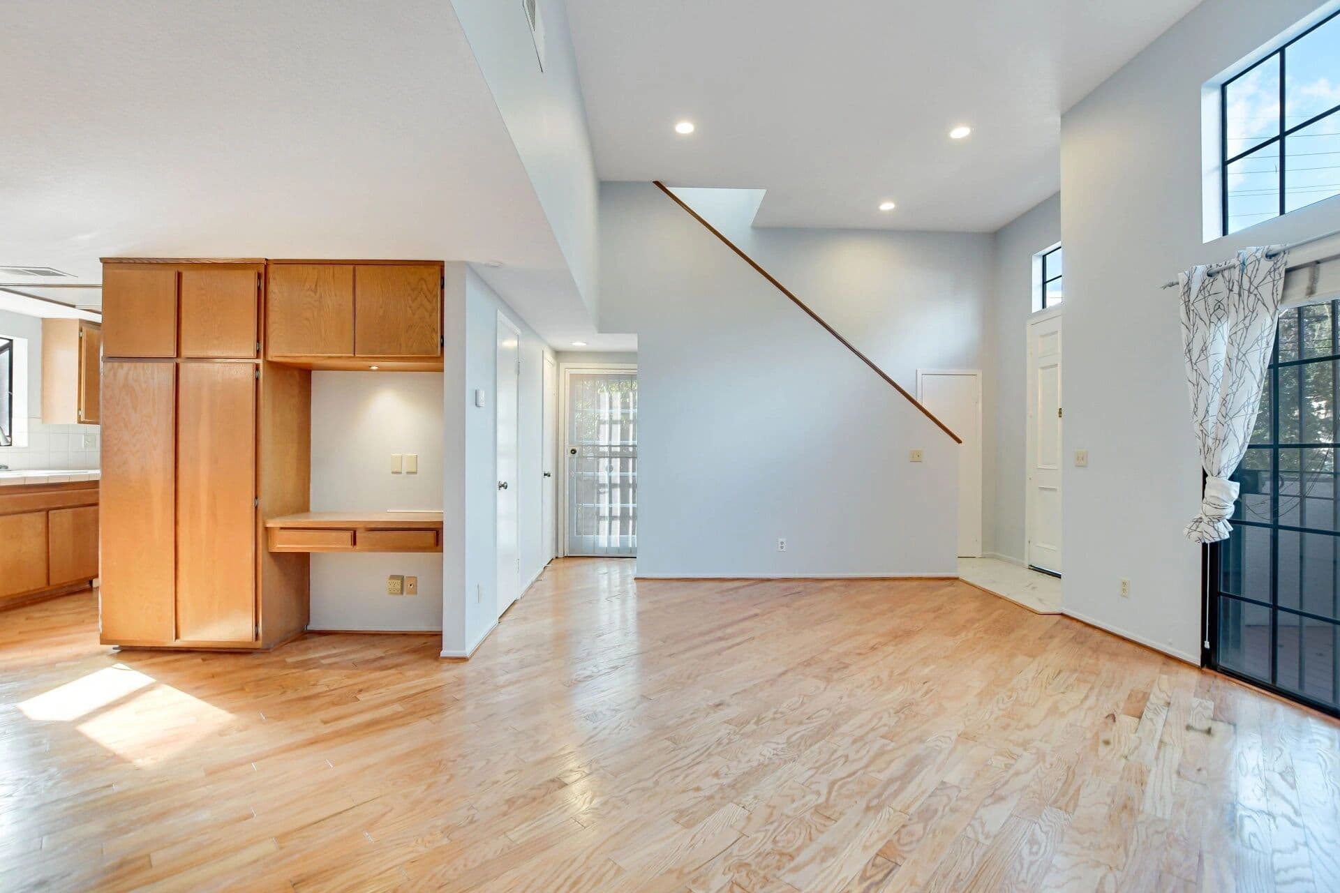 Real estate agents in claremont California