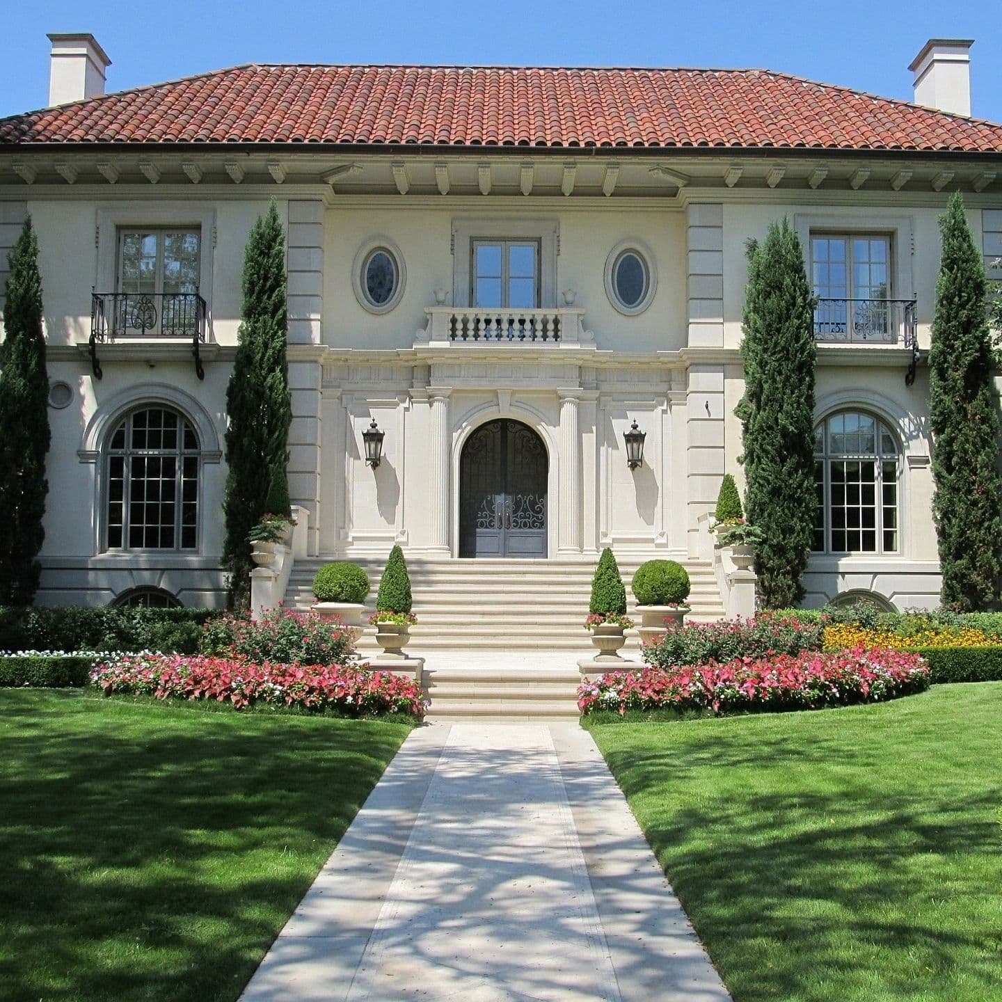 44 Money-making Tips for Preparing Your Home to Sell claremont real estate agent clarmeont realtors claremont realtor
