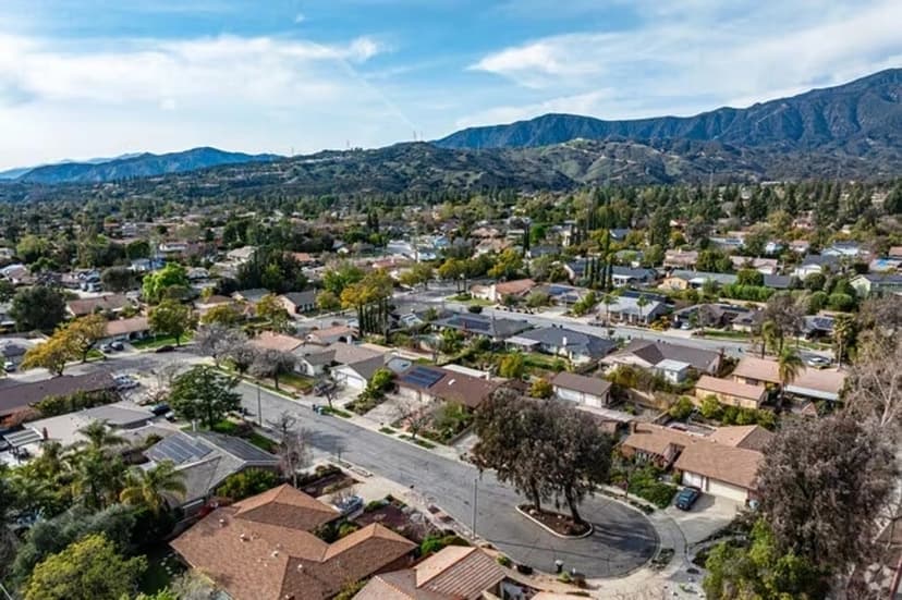 Aerial view of a North Claremont residential street